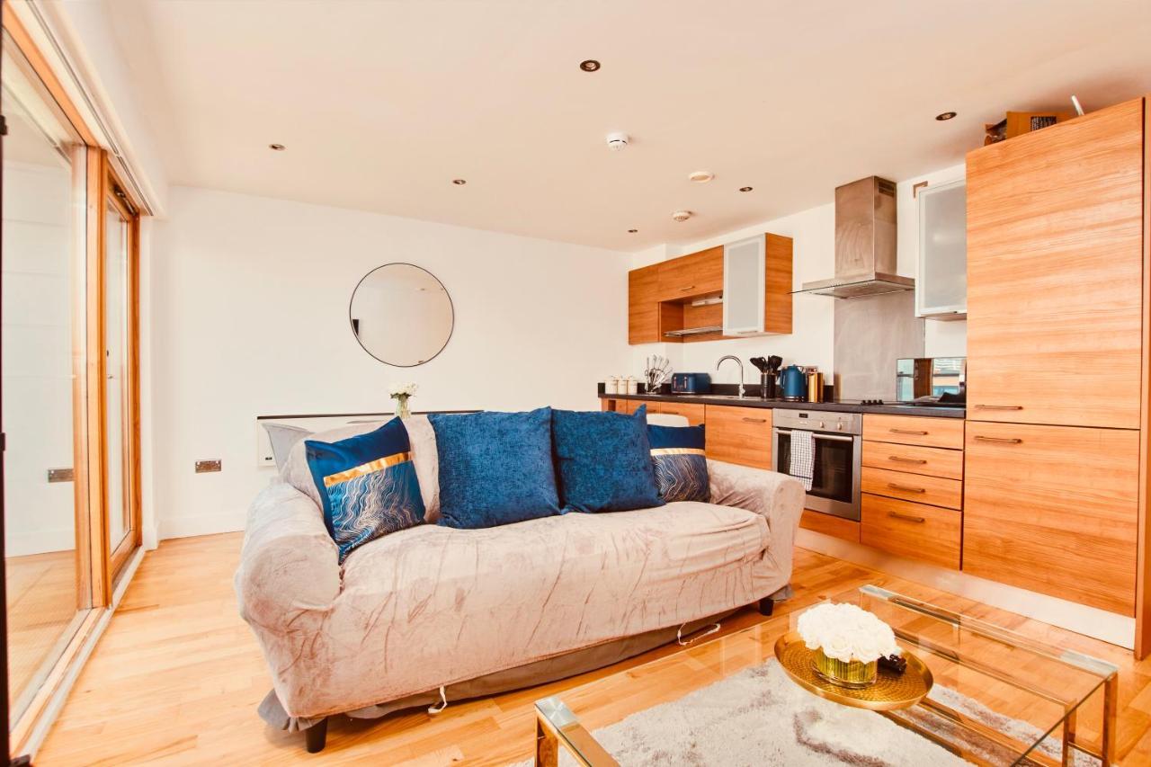 King Deluxe City Apt Large Balcony& Free Parking! Leeds  Exteriör bild