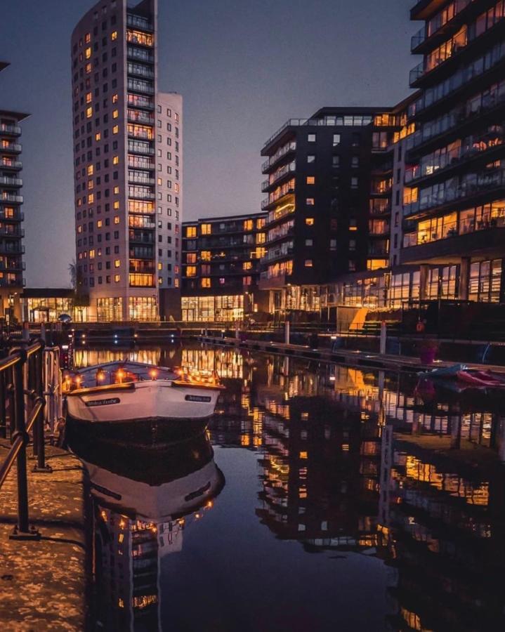 King Deluxe City Apt Large Balcony& Free Parking! Leeds  Exteriör bild