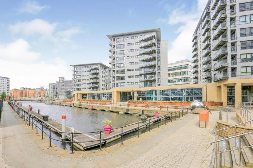 King Deluxe City Apt Large Balcony& Free Parking! Leeds  Exteriör bild
